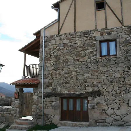 La Tablilla Y La Terraza Holiday home Navalperal de Tormes