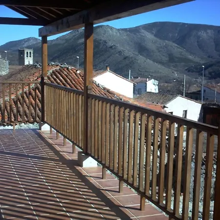 La Tablilla Y La Terraza * Navalperal de Tormes